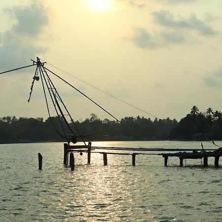 Ripples Service Villas Kollam Εξωτερικό φωτογραφία