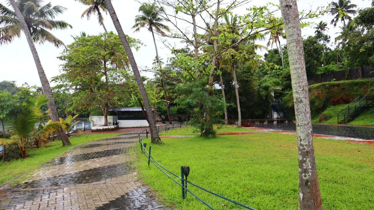 Ripples Service Villas Kollam Εξωτερικό φωτογραφία