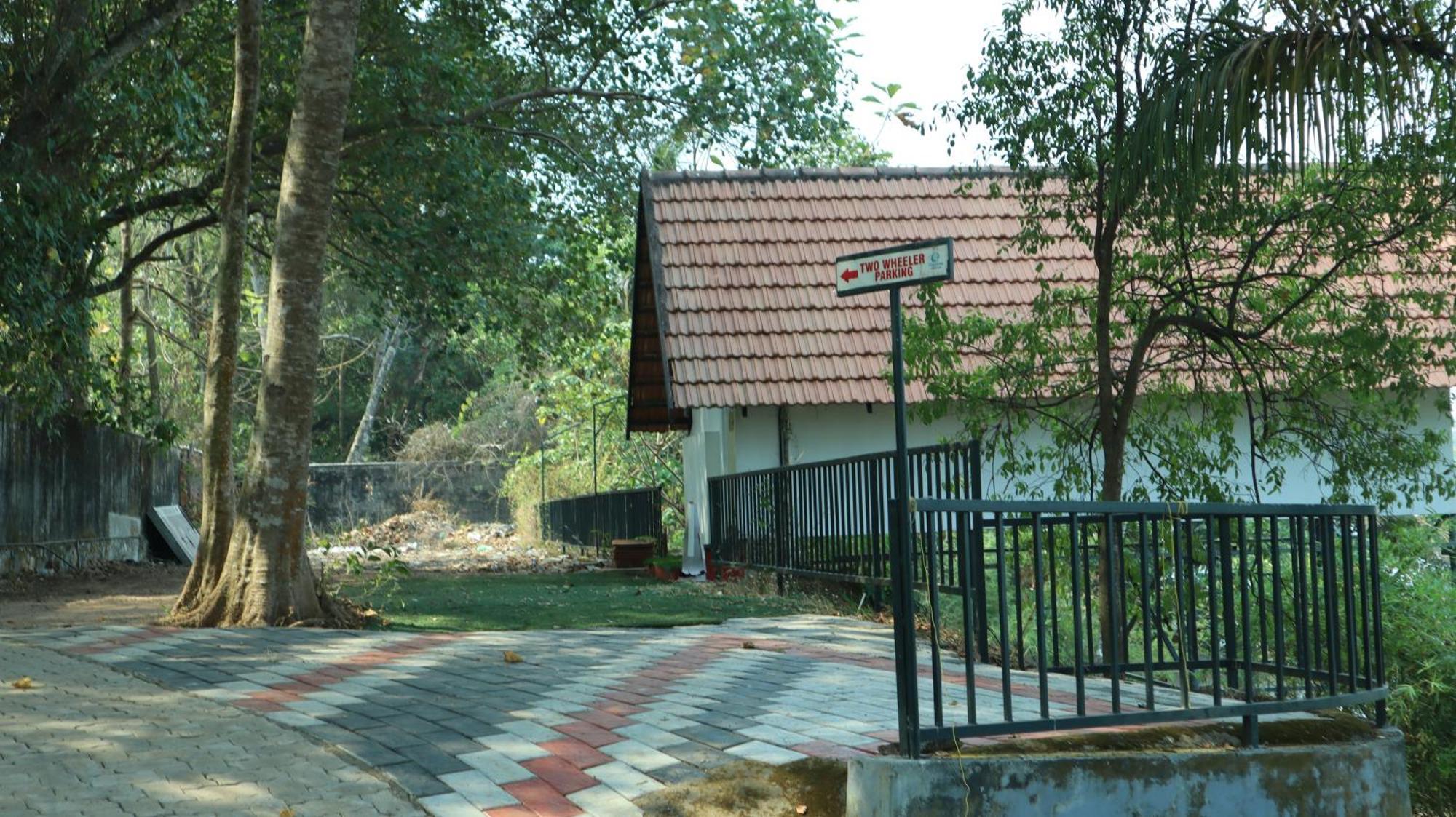 Ripples Service Villas Kollam Εξωτερικό φωτογραφία